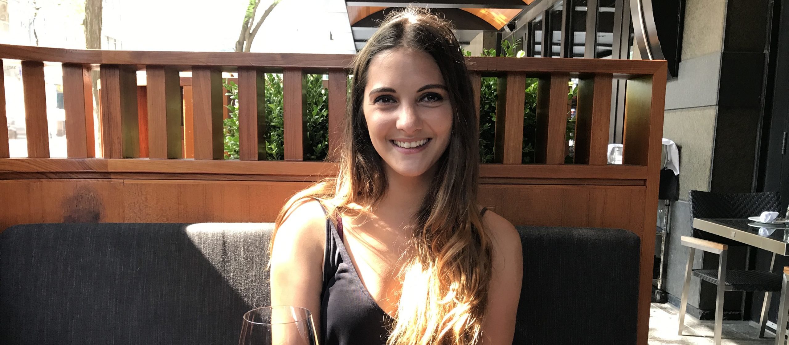 Laura's headshot